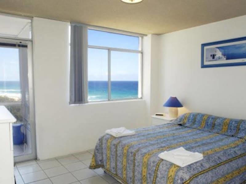 Suntower Holiday Apartments โกลด์โคสต์ ภายนอก รูปภาพ